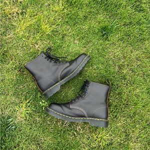 Doc martens 1460 boots